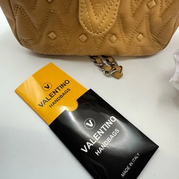 Valentino Tan Quilted Shoulder Bag - Picture 9 of 10